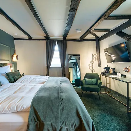 Von Landsberg * Hennef (Sieg)