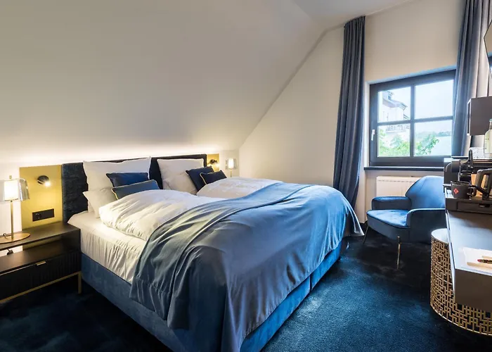 Von Landsberg * Hennef (Sieg)