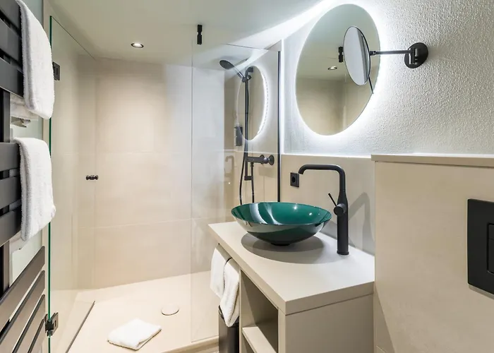 Von Landsberg Hotel *