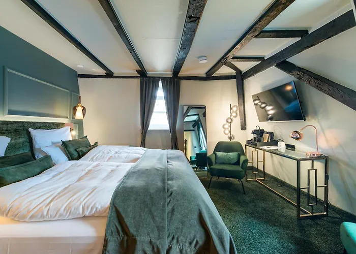 Von Landsberg * Hennef (Sieg)