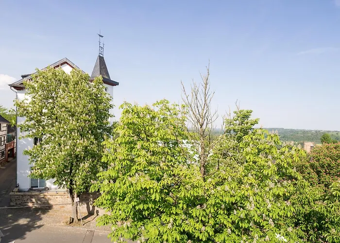 Von Landsberg Hennef (Sieg)