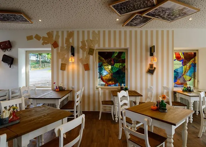 Von Landsberg Hotel *